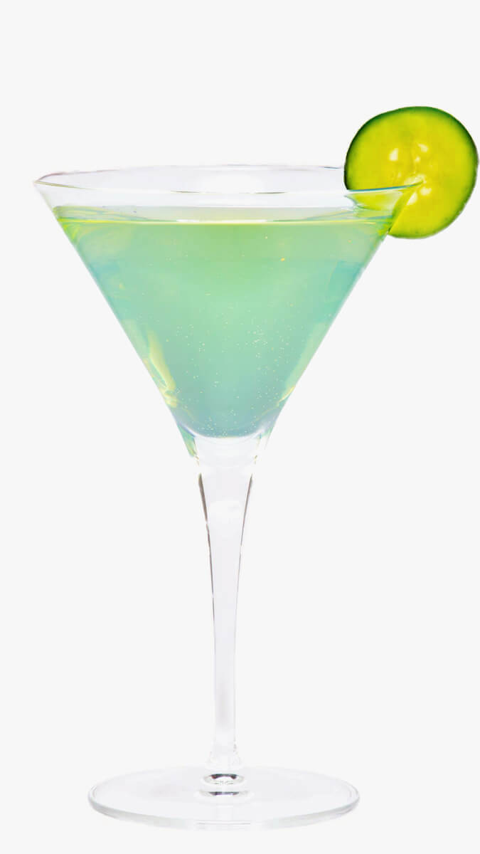 Cucumber martini with EFFEN Cucumber Vodka, dry white vermouth, absinthe and a cumcumber wheel.