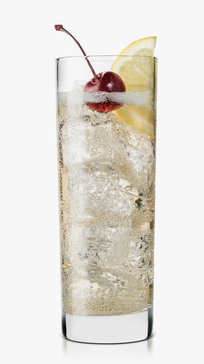 Peach vodka cocktail with EFFEN Black Cherry vodka: apple and lemon juice with DeKuyper Peachtree.